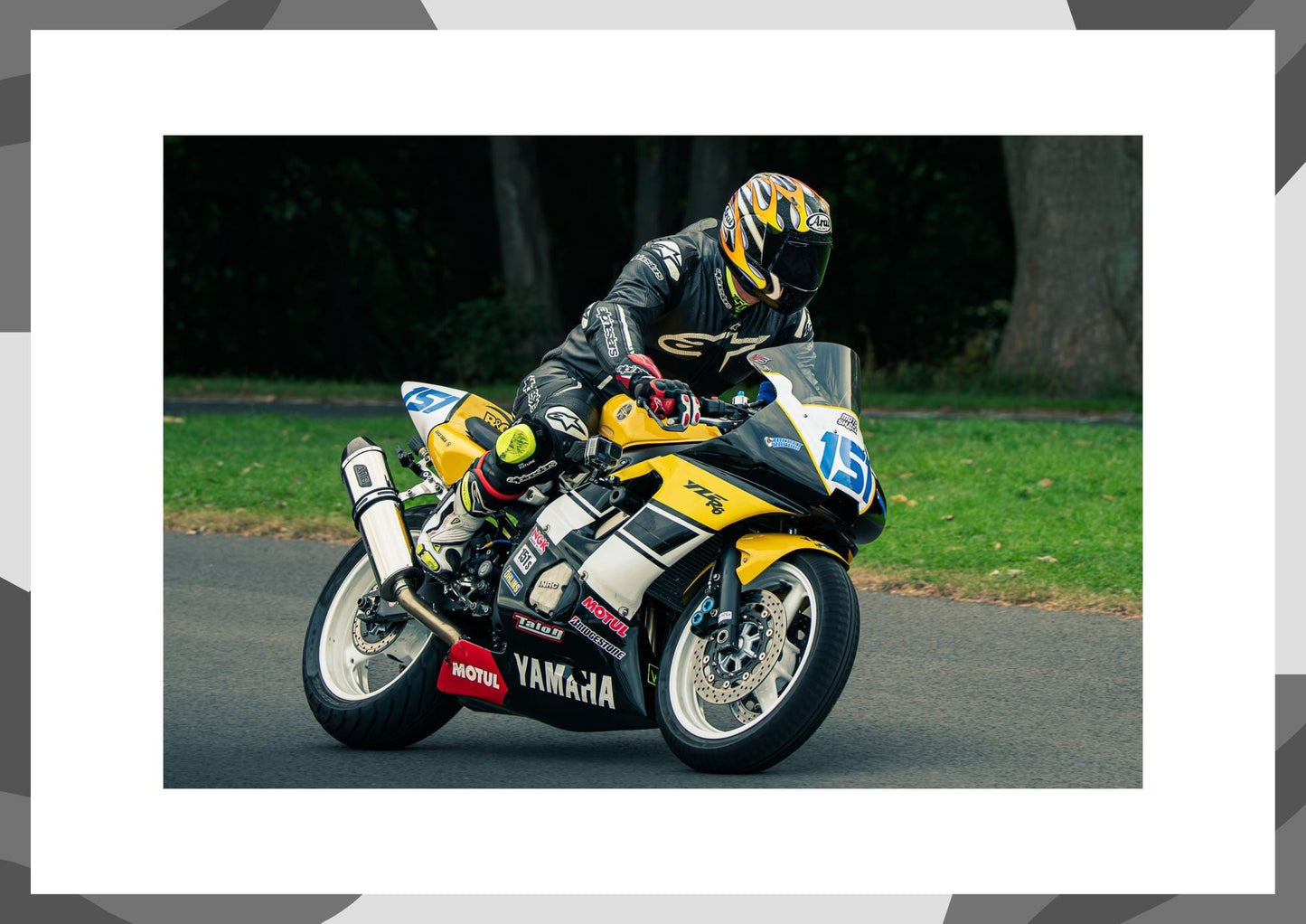 Yamaha YZFR6 Print.