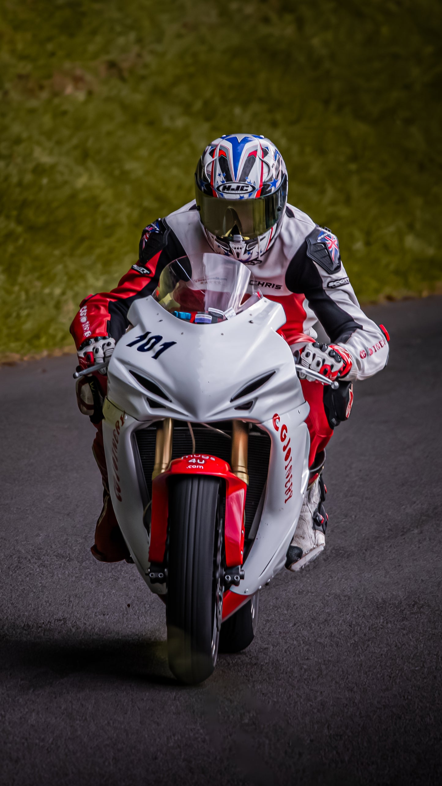 Road Race bike - FREE Digital Download / I phone / Android - Screensaver.